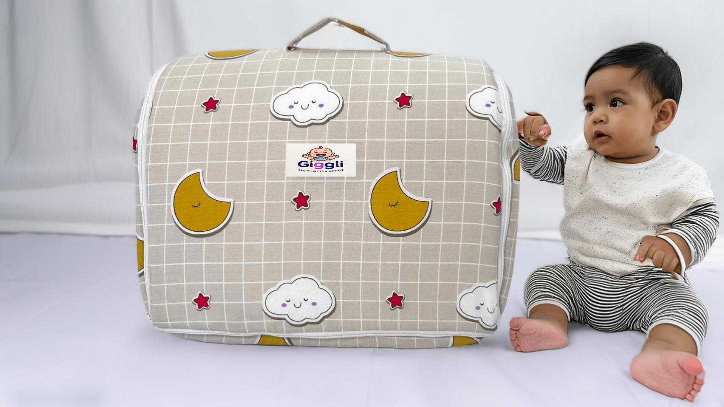 Giggli™ Premium Beige 5-in-1 Foldable Baby Bed – Portable, Lightweight & Ultra-Soft Sleeping Nest