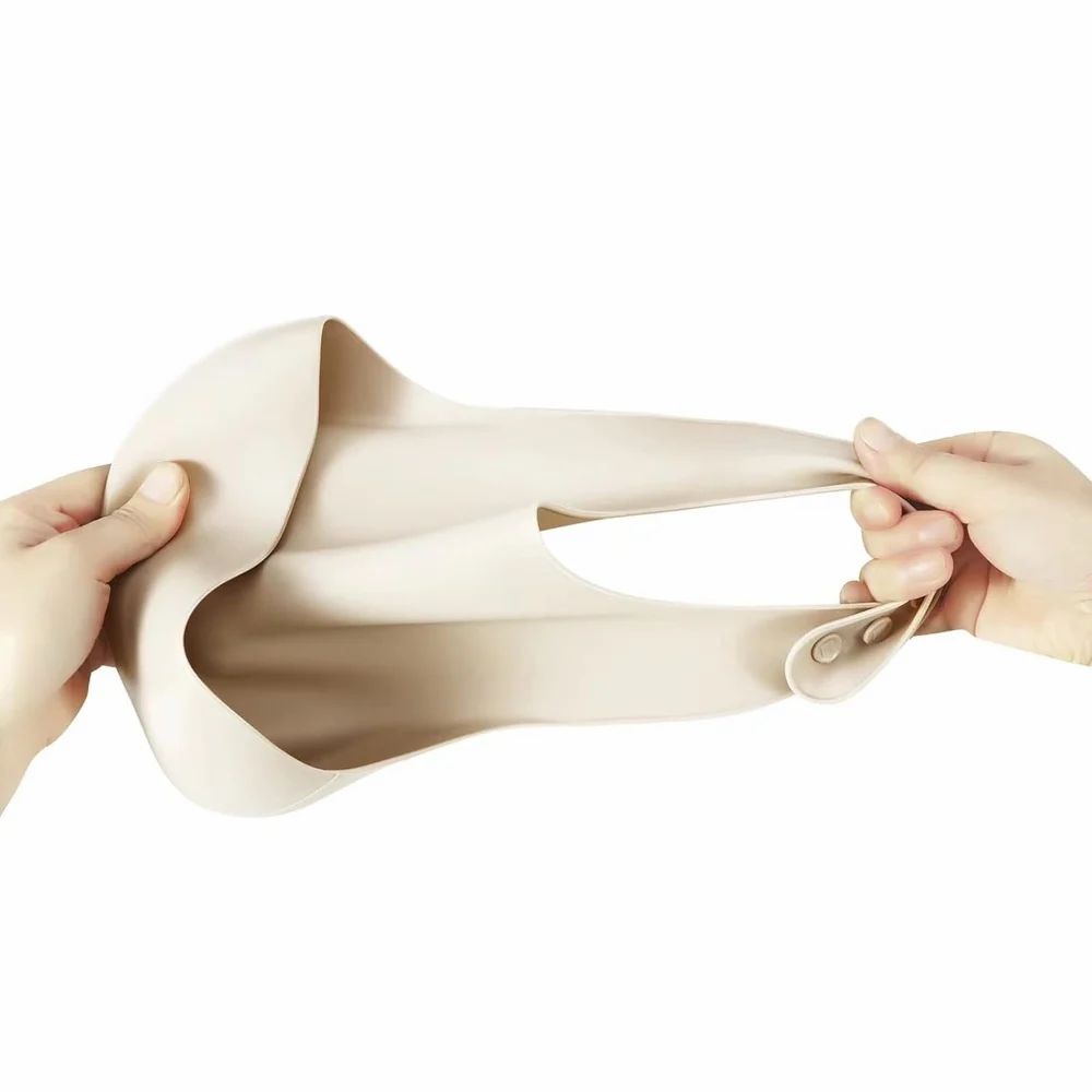 Giggli™ – The Ultimate Silicone Bib for Mess-Free Mealtime Fun!