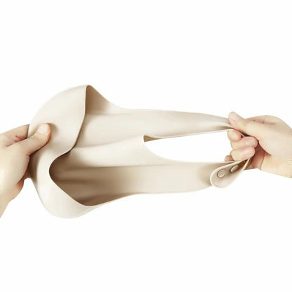 Giggli™ – The Ultimate Silicone Bib for Mess-Free Mealtime Fun!